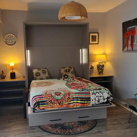 Golfe Juan Studio Валорис Екстериор снимка