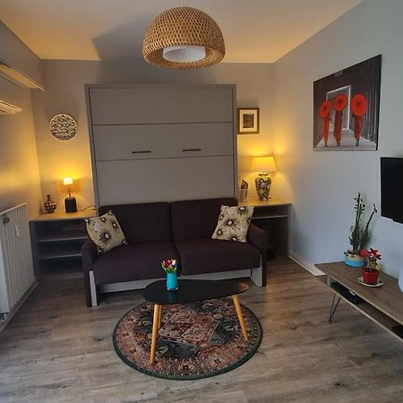 Golfe Juan Studio Валорис Екстериор снимка