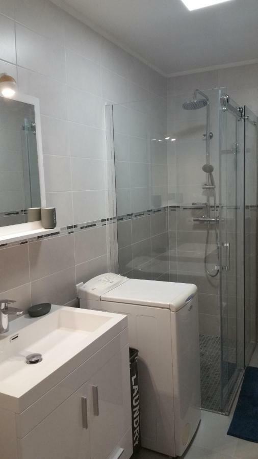 Golfe Juan Studio Валорис Екстериор снимка
